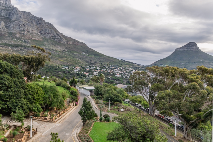 3 Bedroom Property for Sale in Vredehoek Western Cape